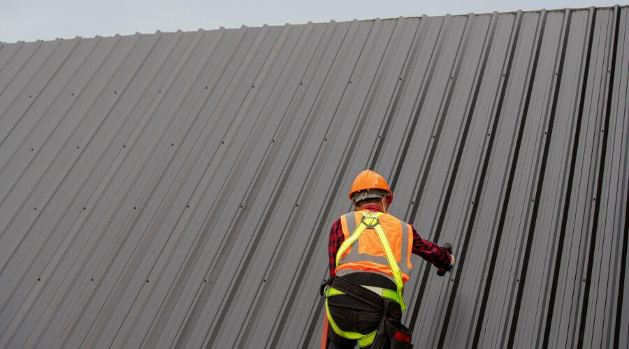 Professional residential roofers in Crow Agency, MT